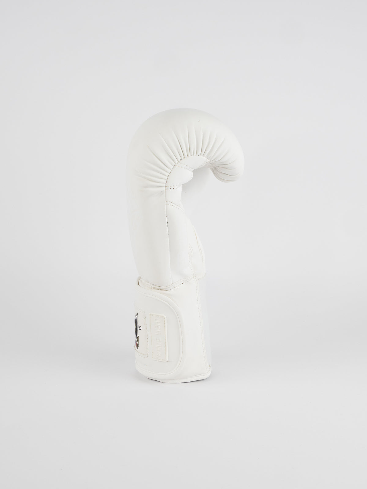 WHITE LIGHT COMPETITION BOXING GLOVES