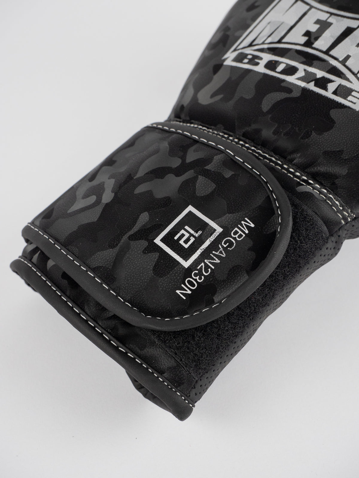 MIRROR BOXING GLOVES