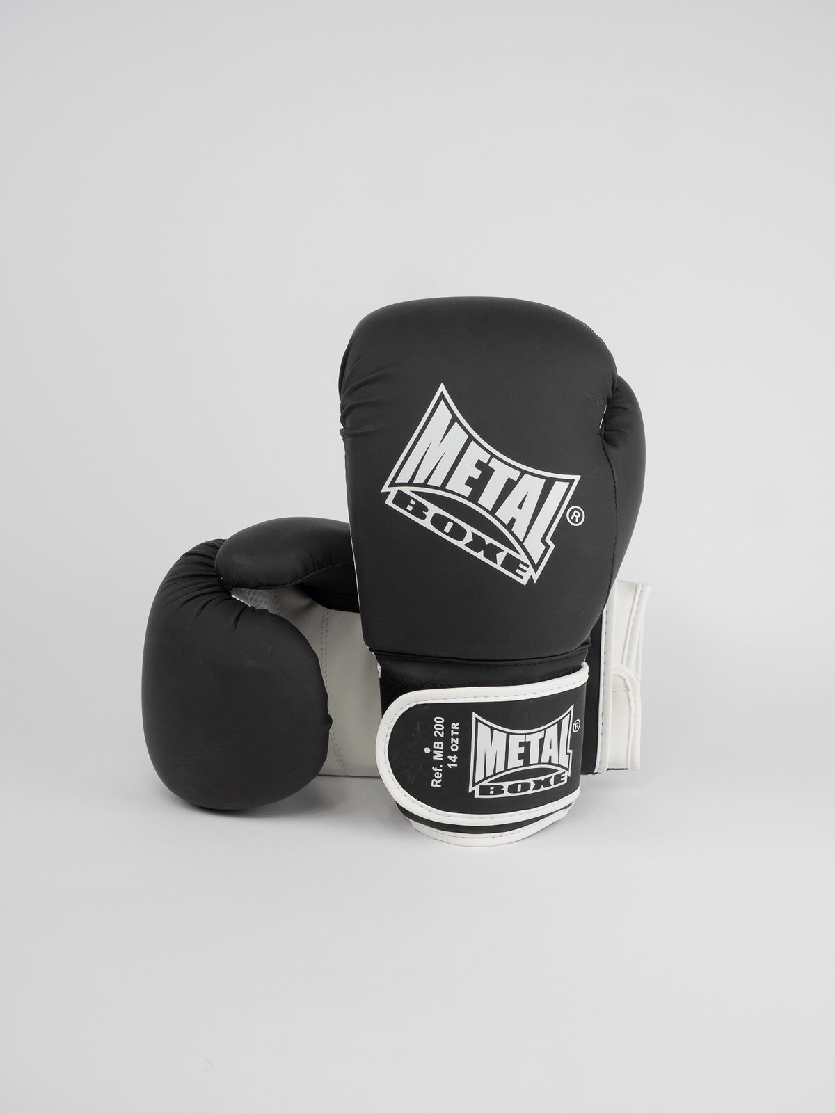 BLACK TRAINING BOXING GLOVES