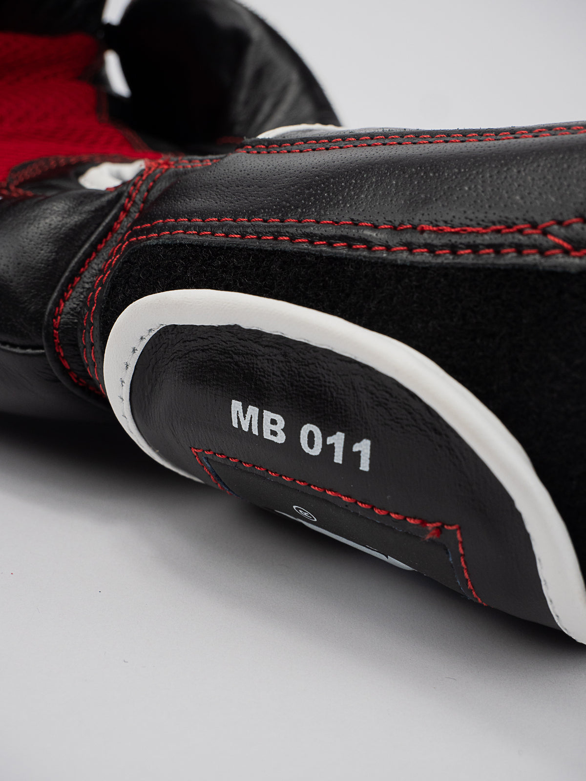 LEATHER SPARRING BOXING GLOVES