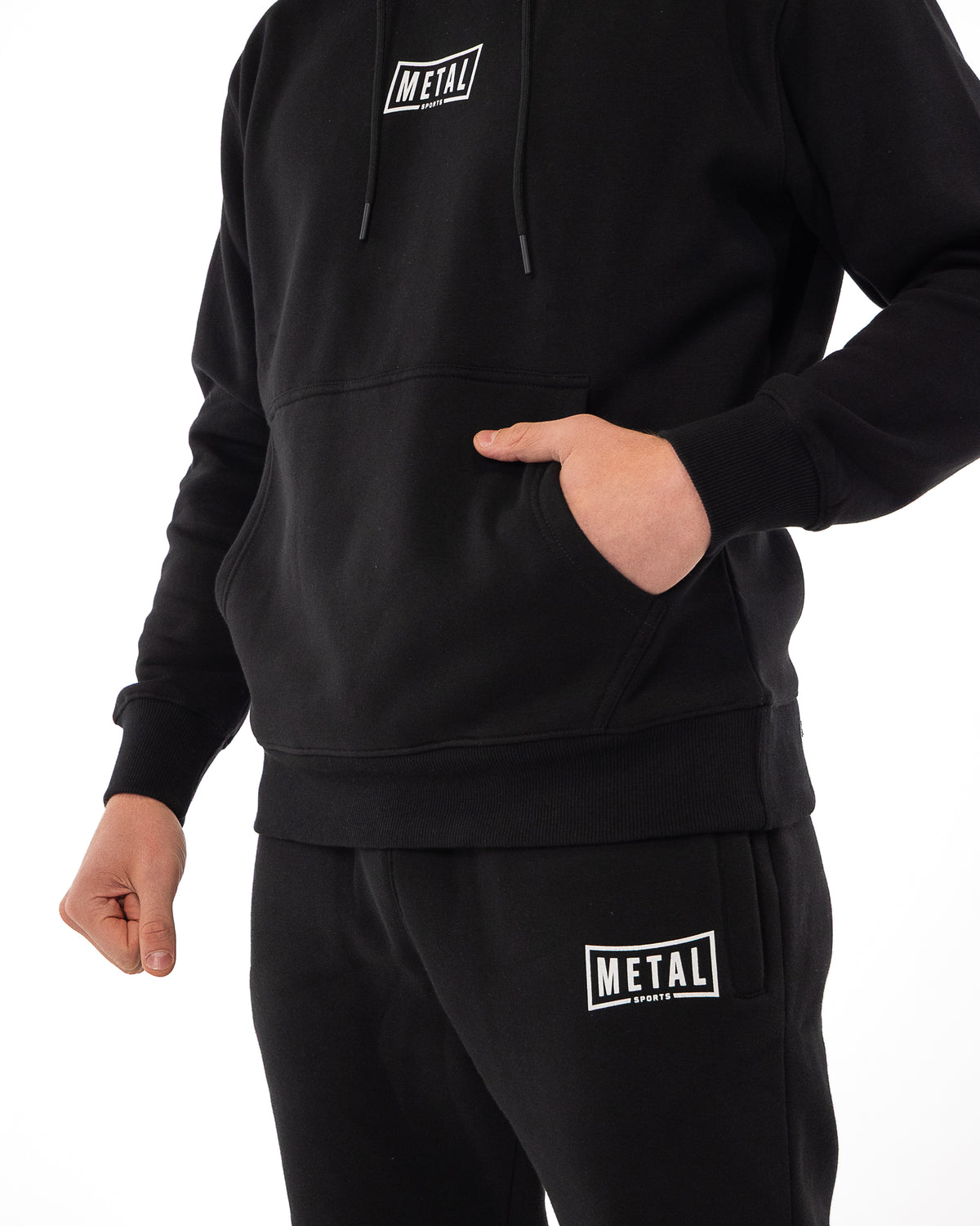 BLACK HOODED SWEATSHIRT