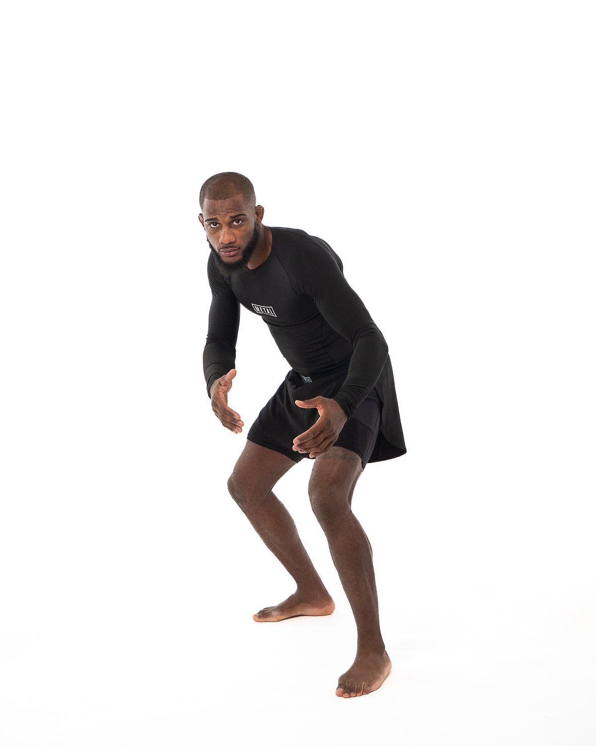 RASHGUARD PERFORMANCE MANCHES LONGUES NOIR