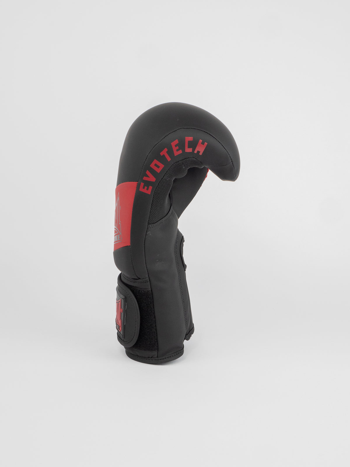 EV1 COMPETITION BOXING GLOVES BLACK RED