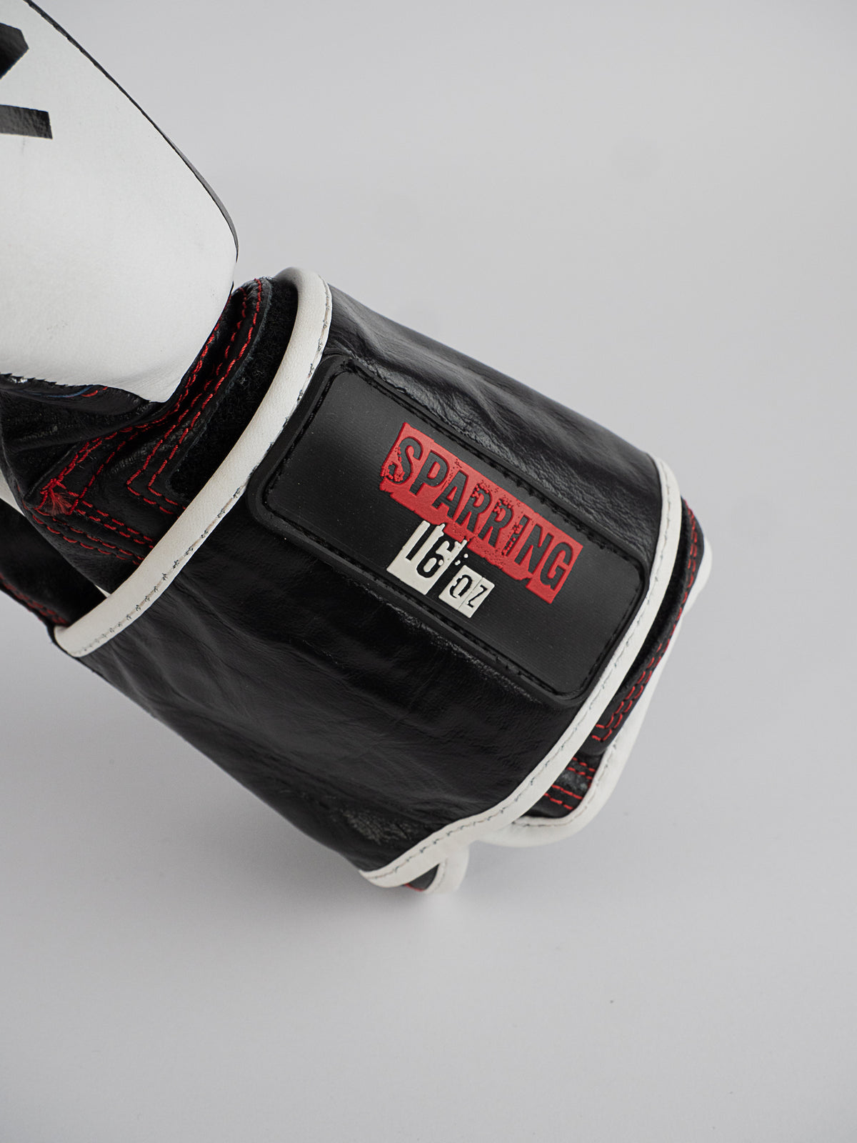 LEATHER SPARRING BOXING GLOVES 